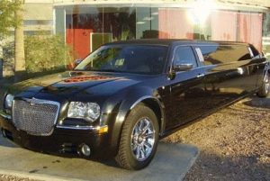 chrysler 300 limo side mirage limousines